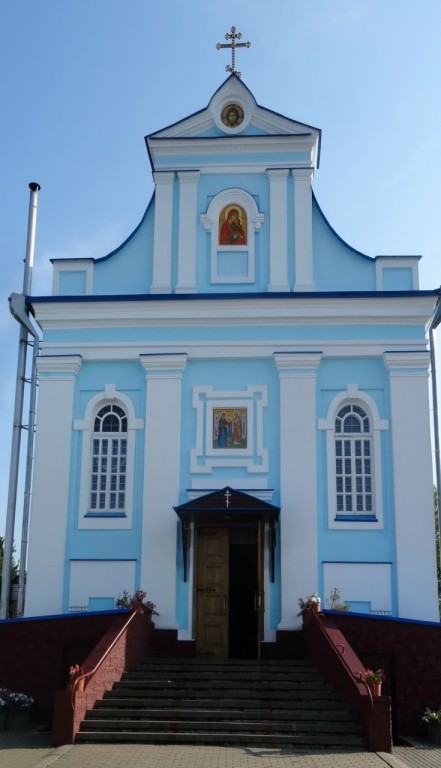 Кафедральный собор Анны Праведной, Столбцы (Столбцовский район, Беларусь, Минская область). фасады