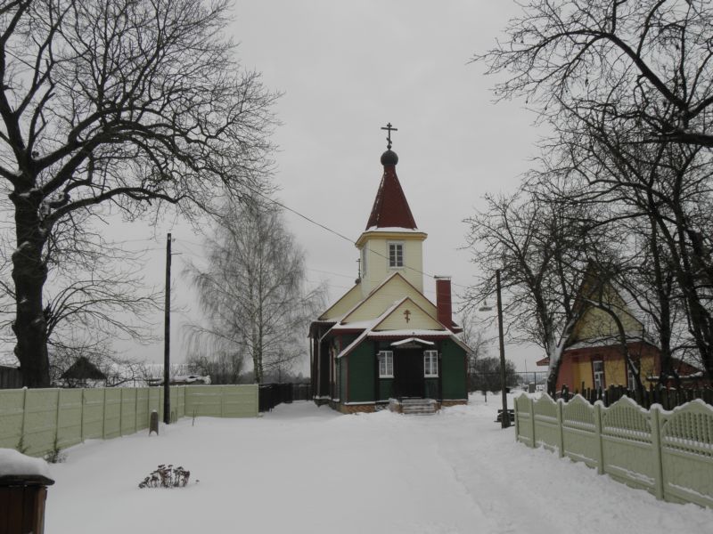 Борисов. Церковь Покрова Пресвятой Богородицы. общий вид в ландшафте