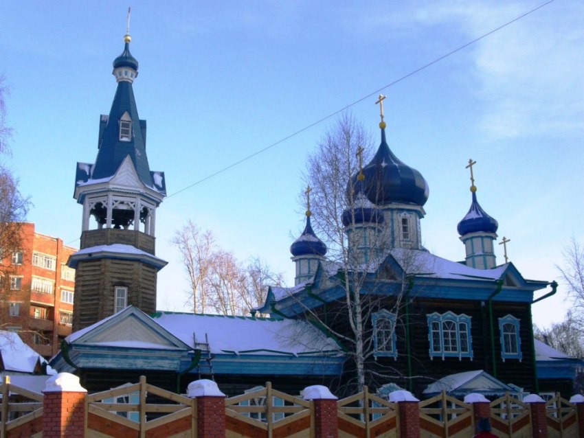 Томск. Церковь Успения Пресвятой Богородицы. фасады, вид с юга