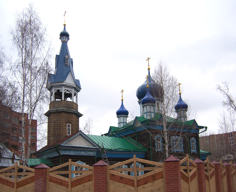 Томск. Церковь Успения Пресвятой Богородицы. фасады