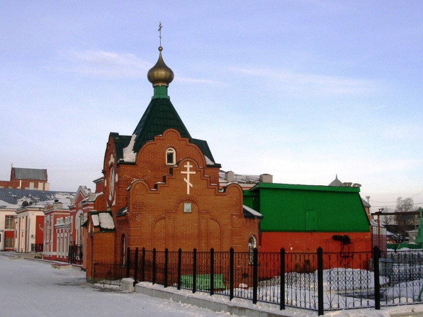 Барнаул. Церковь Серафима Саровского. фасады, вид с юго-запада