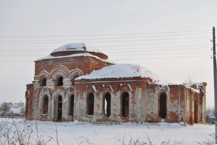 Кулики. Церковь Рождества Христова. общий вид в ландшафте