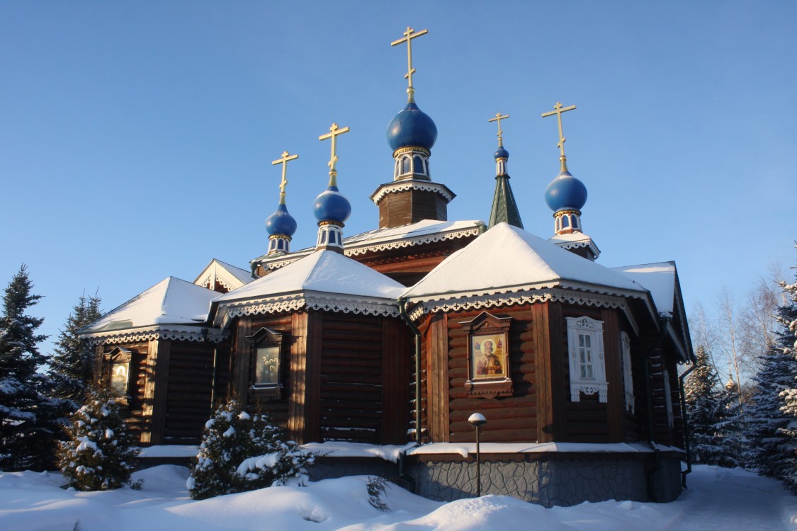 Церковь Богоявления Господня, Бородино (Мытищинский городской округ и гг. Долгопрудный, Лобня, Московская область). фасады