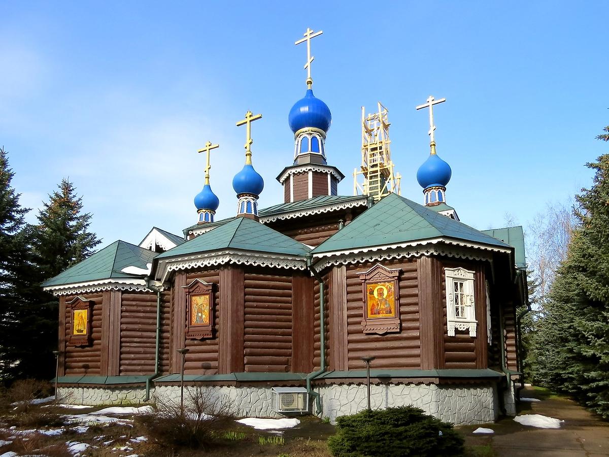 фасады. Церковь Богоявления Господня, Бородино (Мытищинский городской округ и гг. Долгопрудный, Лобня, Московская область)