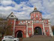 Московский район. Кизический Введенский монастырь. Церковь Владимира равноапостольного