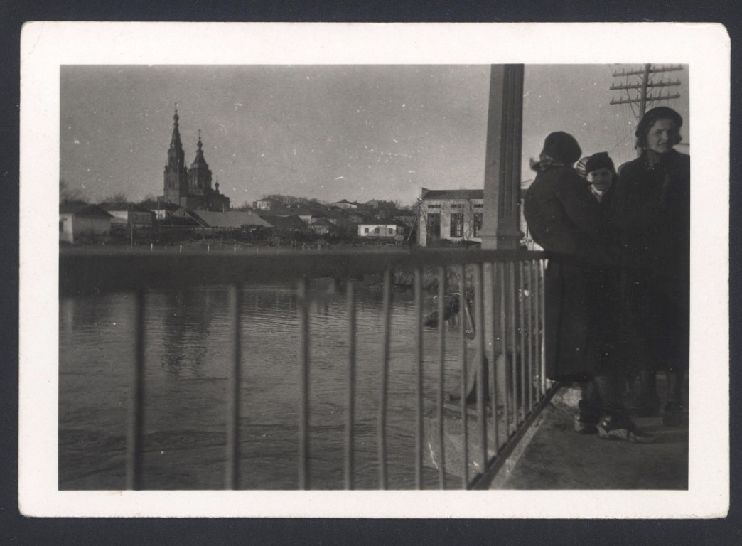 Церковь Николая Чудотворца, Льгов (Льговский район, Курская область). архивная фотография, Фото 1942 г. с аукциона e-bay.de