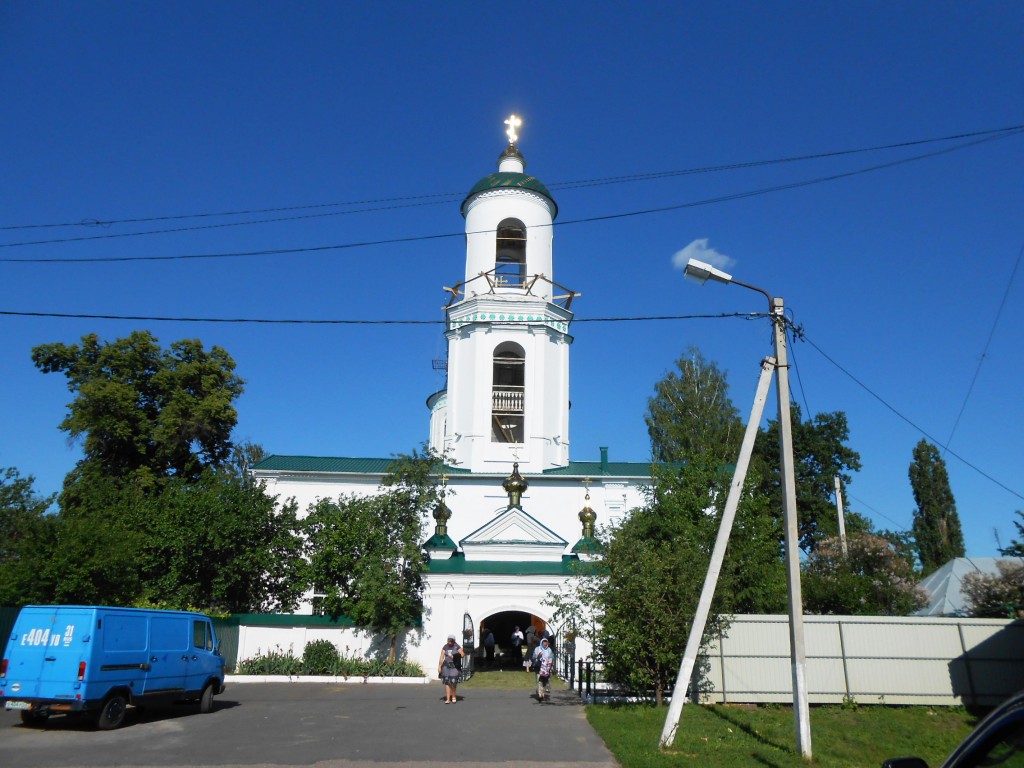 Городское поселение суджа. Троицкая Церковь Суджа. Суджа Суджанский район. Храмы Суджи Курской области. Суджа Покровский храм.