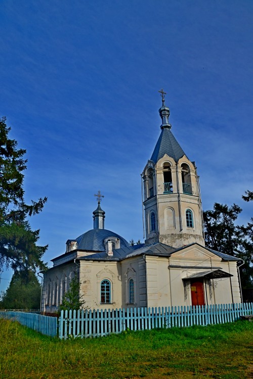 Церковь Петра и Павла, Петровская (Шенкурский район, Архангельская область). фасады