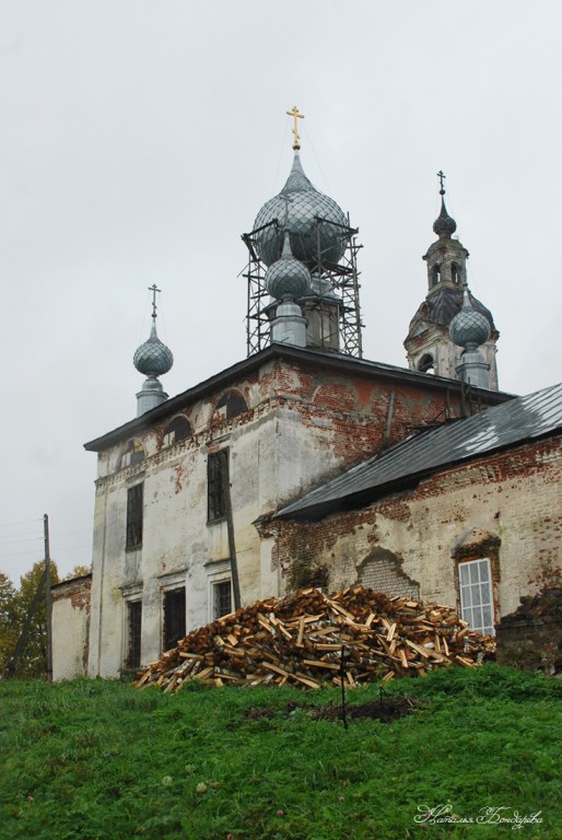 Церковь Успения Пресвятой Богородицы, Порздни (Лухский район, Ивановская область). архитектурные детали