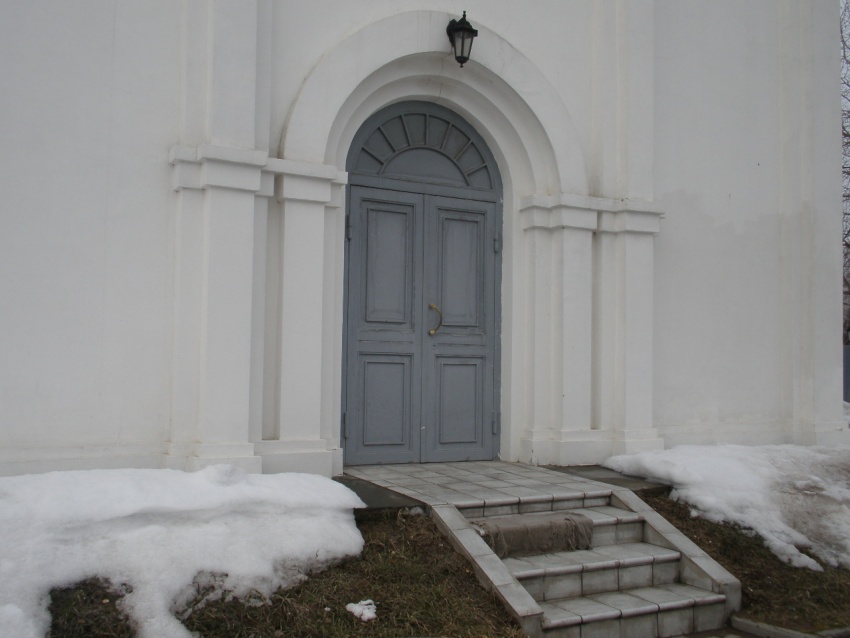 Церковь Воскресения Словущего, Балашиха (Балашихинский городской округ и г. Реутов, Московская область). архитектурные детали, Южный вход