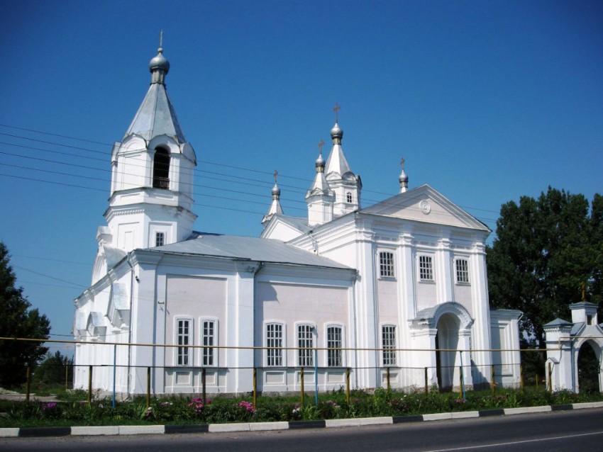 Церковь Илии Пророка, Заолешенка (Суджанский район, Курская область). фасады