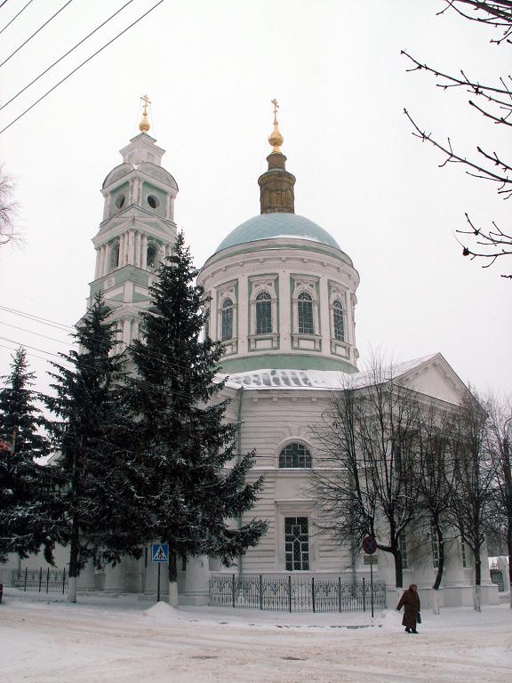 Кафедральный собор Покрова Пресвятой Богородицы, Рыльск (Рыльский район, Курская область). фасады