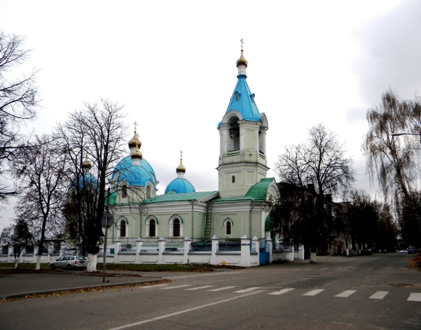 Рыльск. Церковь Вознесения Господня. фасады