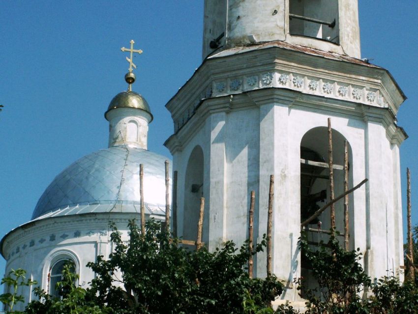 Церковь Троицы Живоначальной и Вознесения Господня, Суджа (Суджанский район, Курская область). архитектурные детали