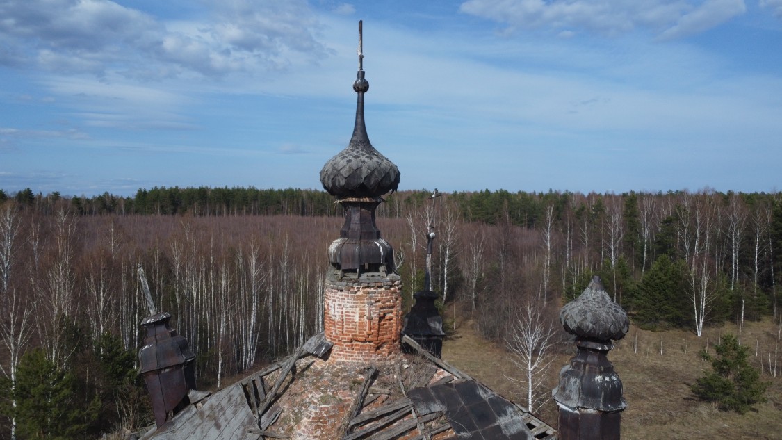 Церковь Казанской иконы Божией Матери, Клоны (Лухский район, Ивановская область). архитектурные детали