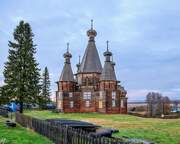 Нёнокса. Троицы Живоначальной, церковь