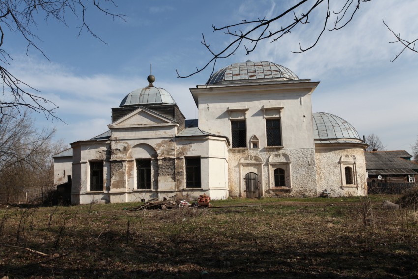 Торжок. Церковь Василия Великого. фасады