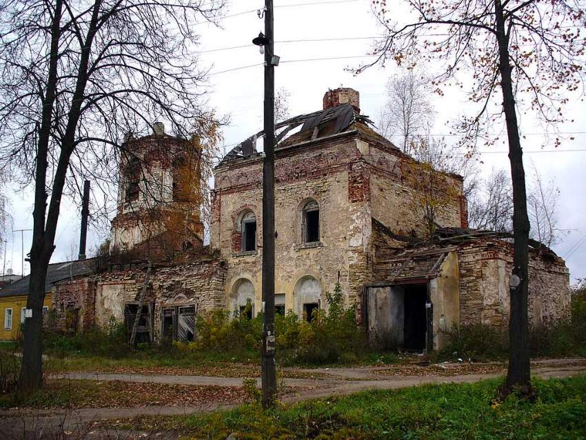 Церковь Параскевы Пятницы, Торжок (Торжокский район и г. Торжок, Тверская область). фасады, Вид с улицы Бакунина.