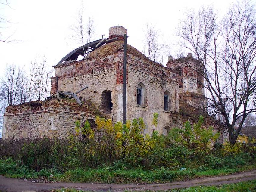Церковь Параскевы Пятницы, Торжок (Торжокский район и г. Торжок, Тверская область). фасады, Вид со двора.