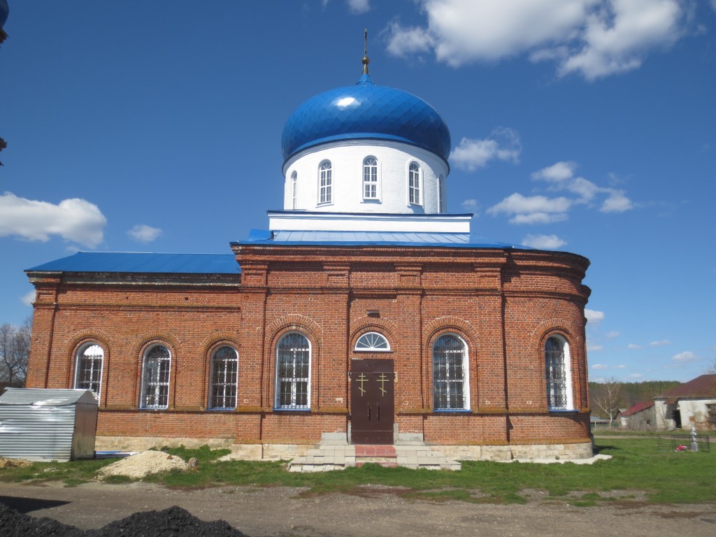 Церковь Троицы Живоначальной, Пасьяново (Шатковский район, Нижегородская область). фасады