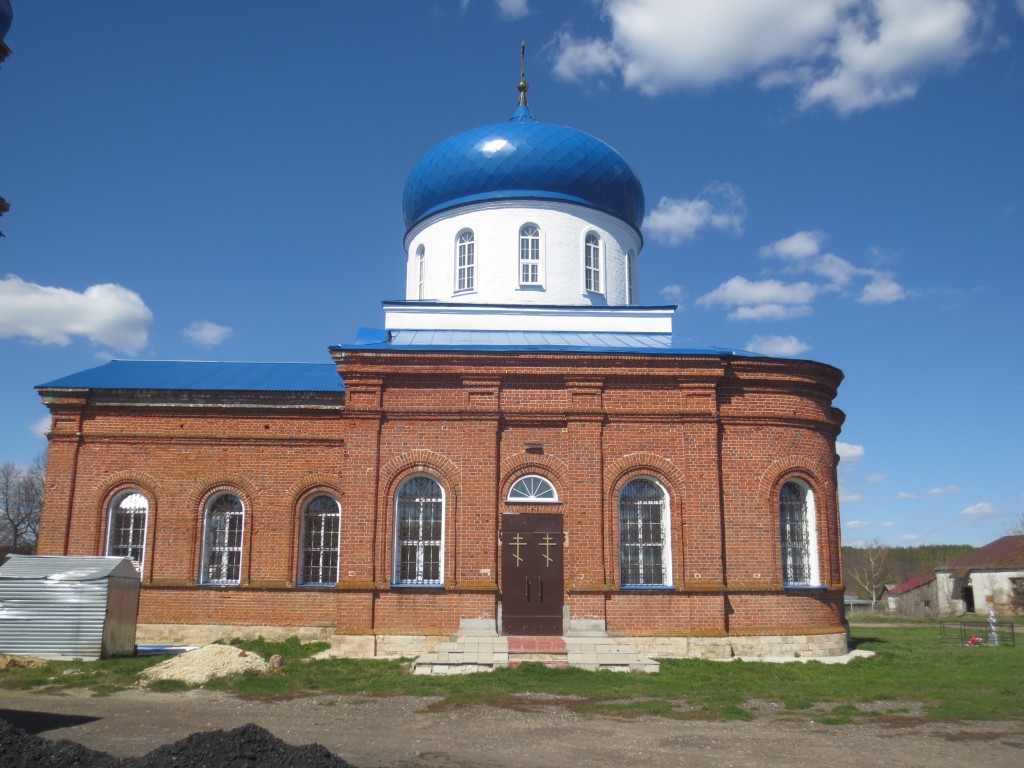 Пасьяново. Церковь Троицы Живоначальной. фасады