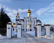 Кемерово. Троицы Живоначальной, церковь