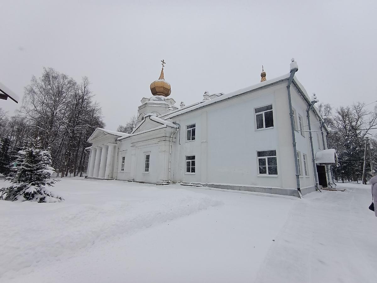 фасады. Кафедральный собор Успения Пресвятой Богородицы, Боровичи (Боровичский район, Новгородская область)