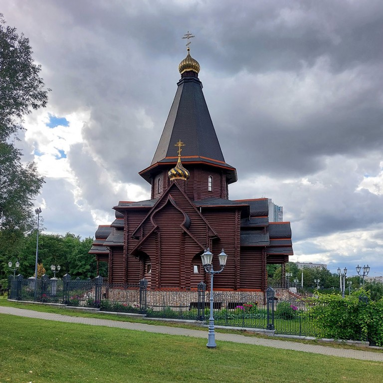 Минск. Церковь Троицы Живоначальной. фасады