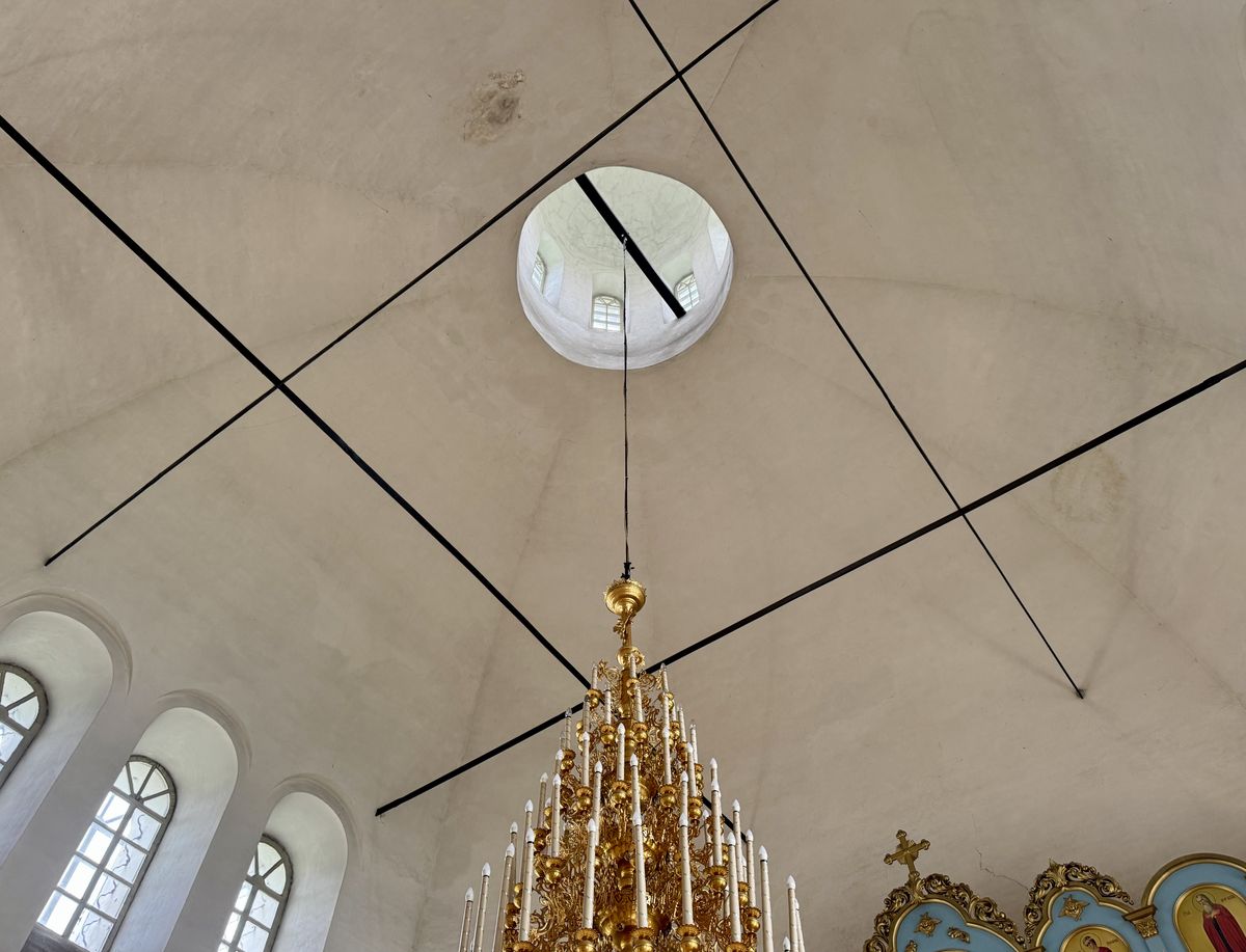 Своды четверика, интерьер и убранство. Важкурский Богородице-Рождественский монастырь. Церковь Рождества Пресвятой Богородицы, Важкурья (Корткеросский район, Республика Коми)