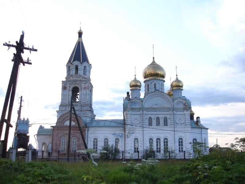 Важкурья. Важкурский Богородице-Рождественский монастырь. Церковь Рождества Пресвятой Богородицы. фасады