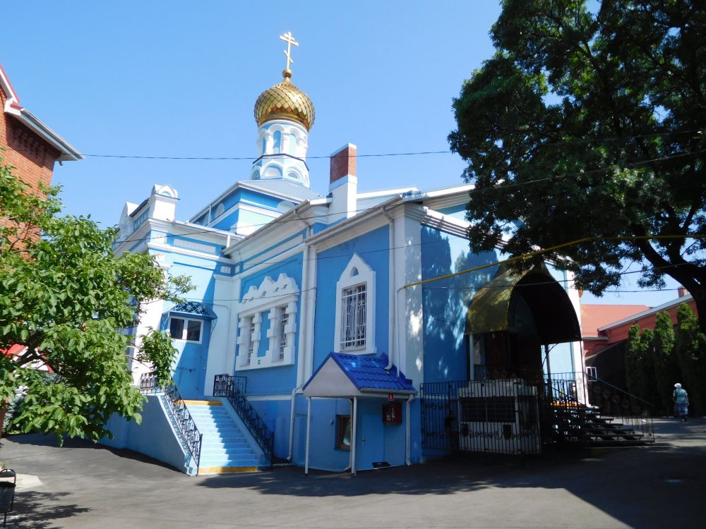 Новороссийск. Кафедральный собор Успения Пресвятой Богородицы. фасады