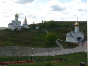 Троицкий Холковский монастырь, Справа - церковь Антония и Феодосия Печерских, слева (на заднем плане) - церковь Донской иконы Божией Матери<br>, Холки, Чернянский район, Белгородская область