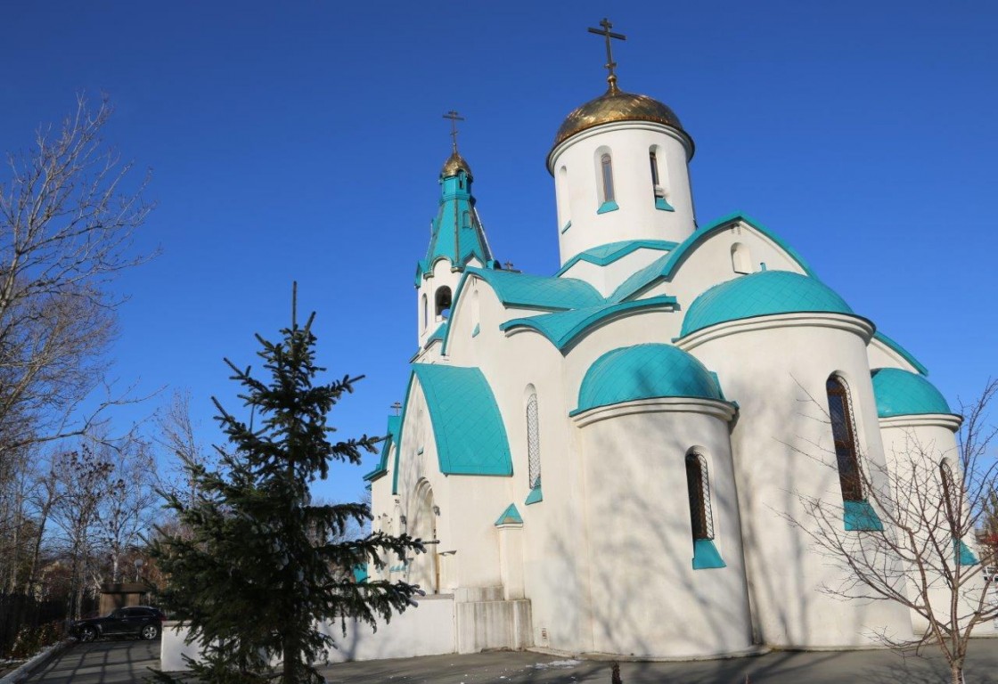 Собор Воскресения Христова, Южно-Сахалинск (Южно-Сахалинск, город, Сахалинская область). фасады