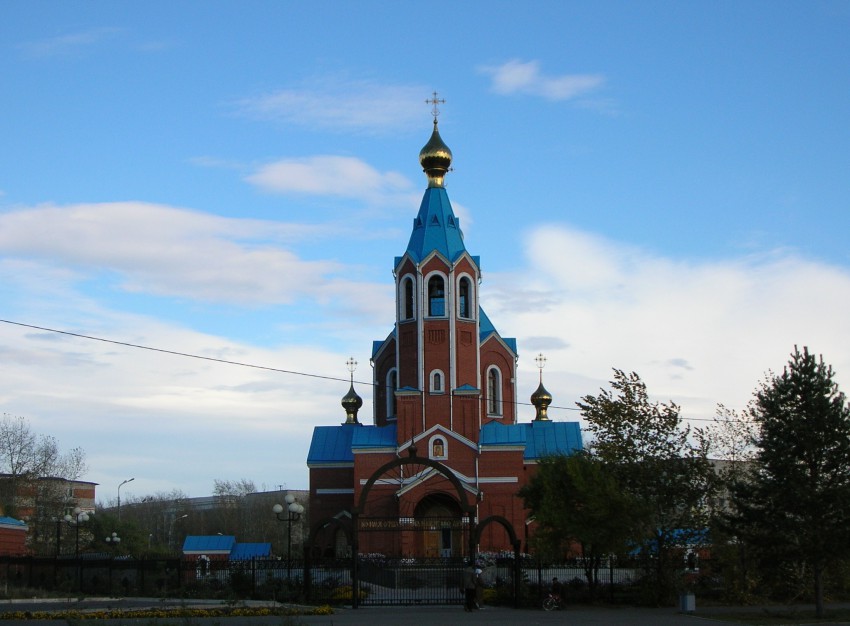 Комсомольск-на-Амуре. Кафедральный собор Казанской иконы Божией Матери. фасады