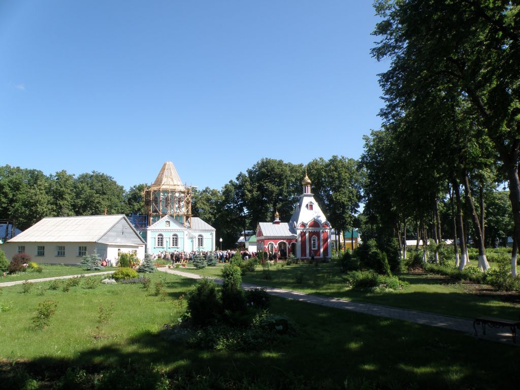 Монастырь Серафима Саровского, Новомакарово (Грибановский район, Воронежская область). фасады
