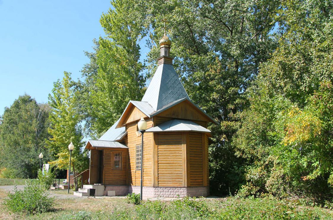 Новомакарово. Монастырь Серафима Саровского. Часовня Николая Чудотворца. фасады