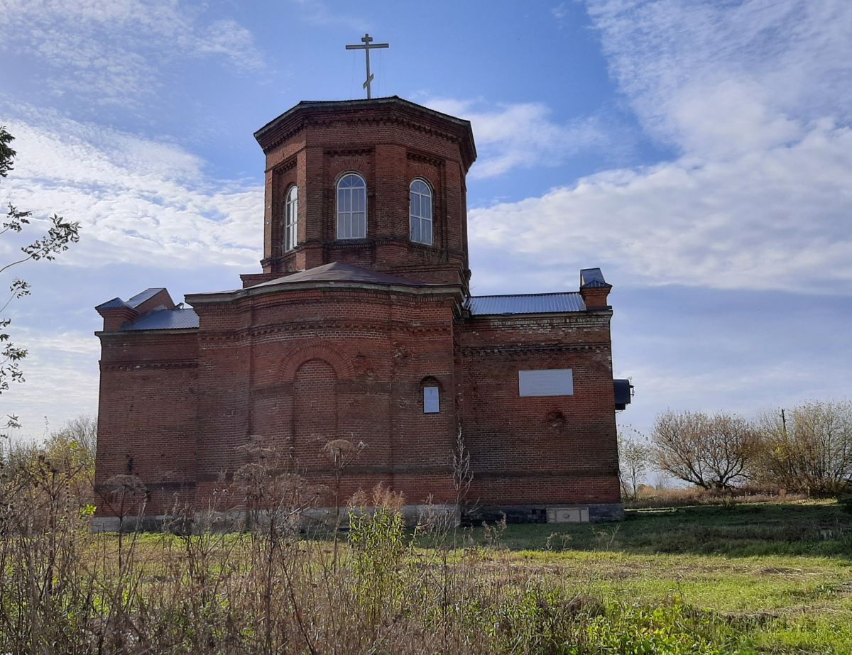 Церковь Космы и Дамиана, Дьячье (Орловский район, Орловская область). фасады