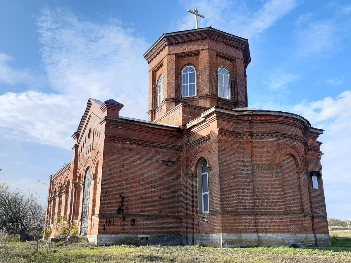 Церковь Космы и Дамиана, Дьячье (Орловский район, Орловская область). фасады