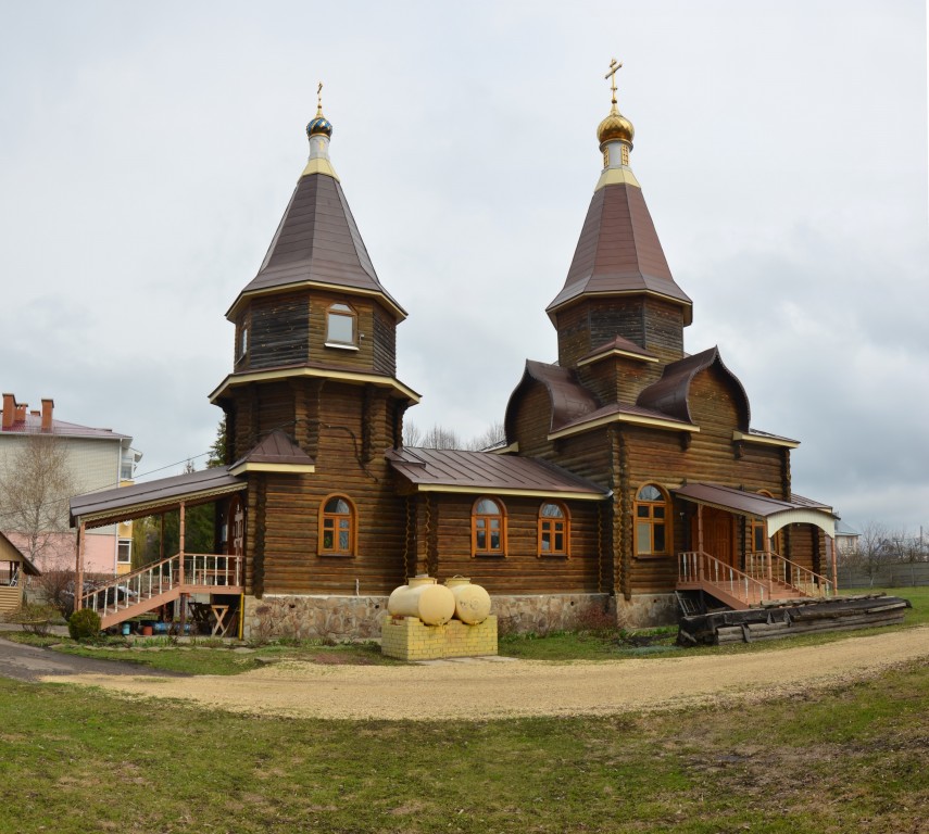 Церковь Казанской иконы Божией Матери, Стрелецкий (Орловский район, Орловская область). общий вид в ландшафте
