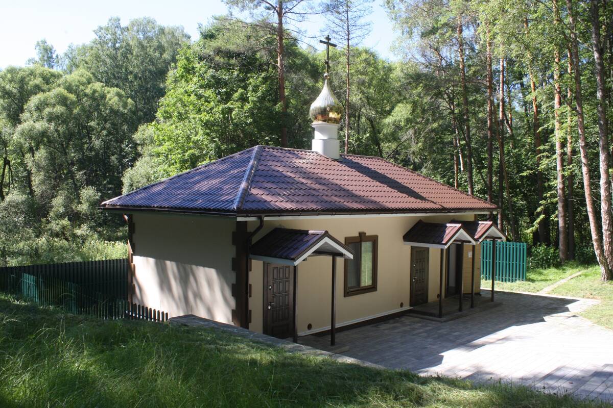 Неизвестная часовня, Чекряк (Болховский район, Орловская область). фасады, Купальня