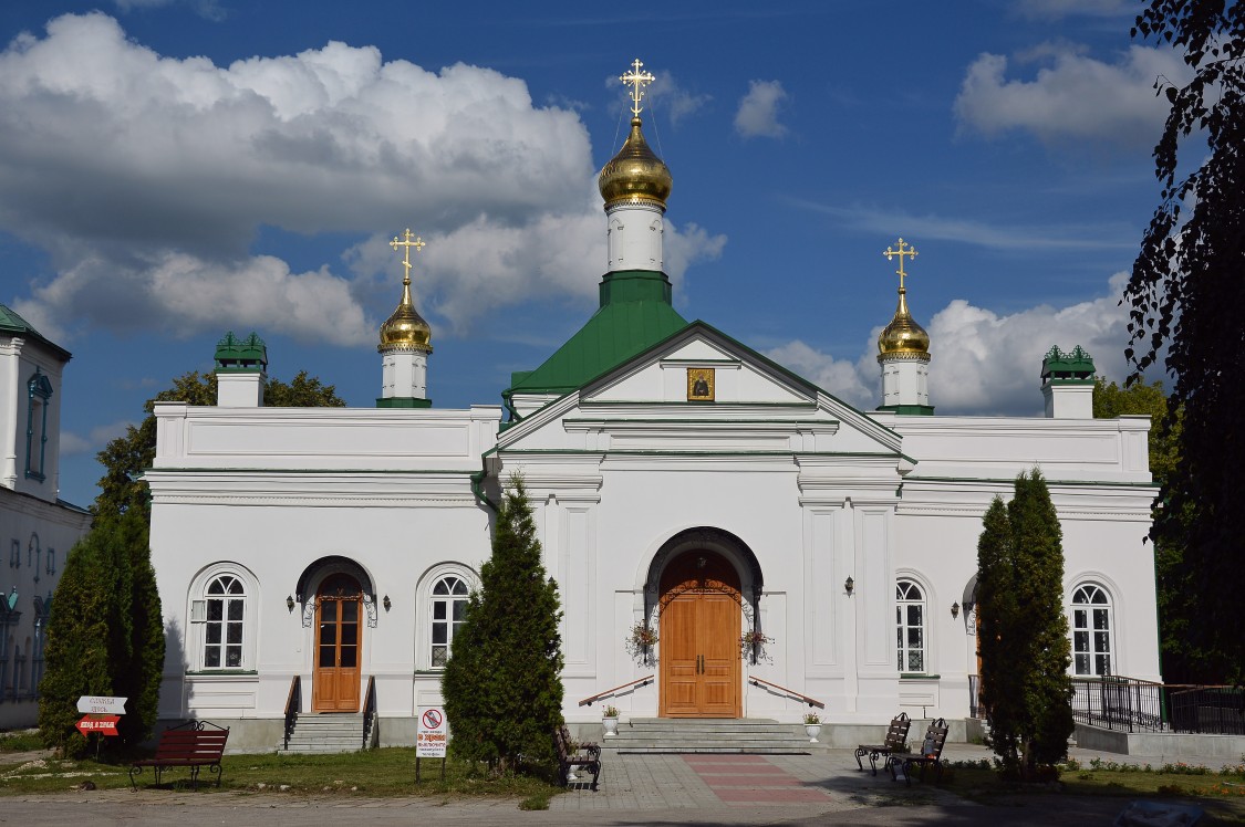 Рязань. Троицкий мужской монастырь. Церковь Сергия Радонежского. фасады