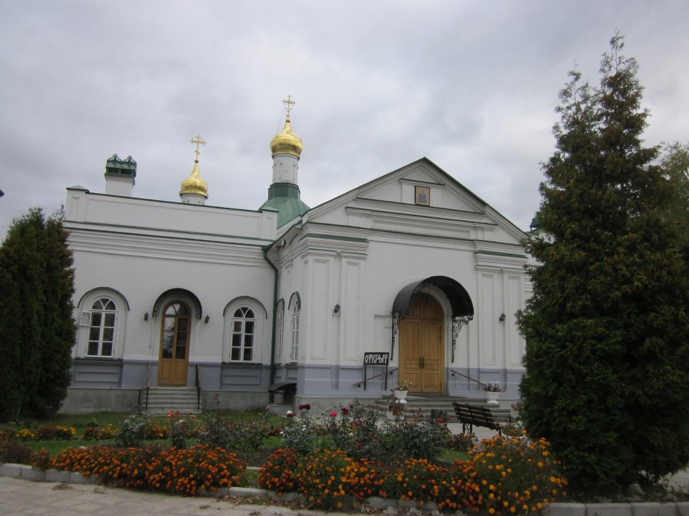 Рязань. Троицкий мужской монастырь. Церковь Сергия Радонежского. фасады