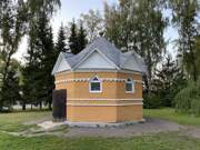 Часовня Флора и Лавра, Вид с юго-запада<br>, Злынский Конезавод, Болховский район, Орловская область