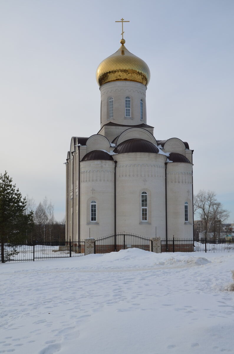 Мценск. Церковь Покрова Пресвятой Богородицы. фасады