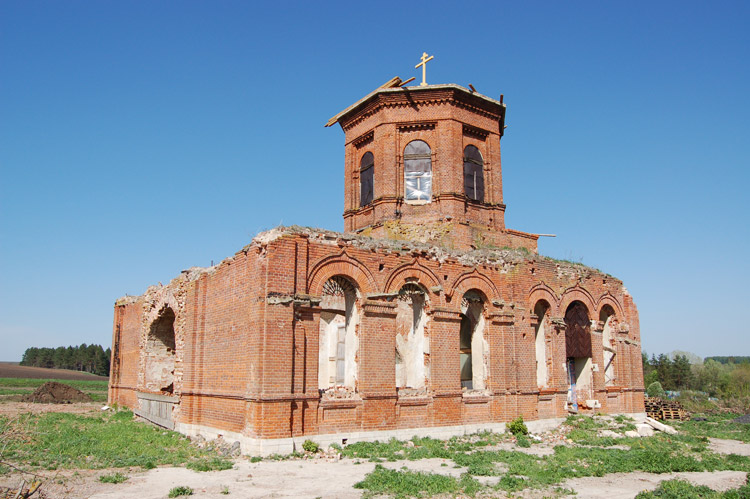 Церковь Космы и Дамиана, Дьячье (Орловский район, Орловская область). фасады