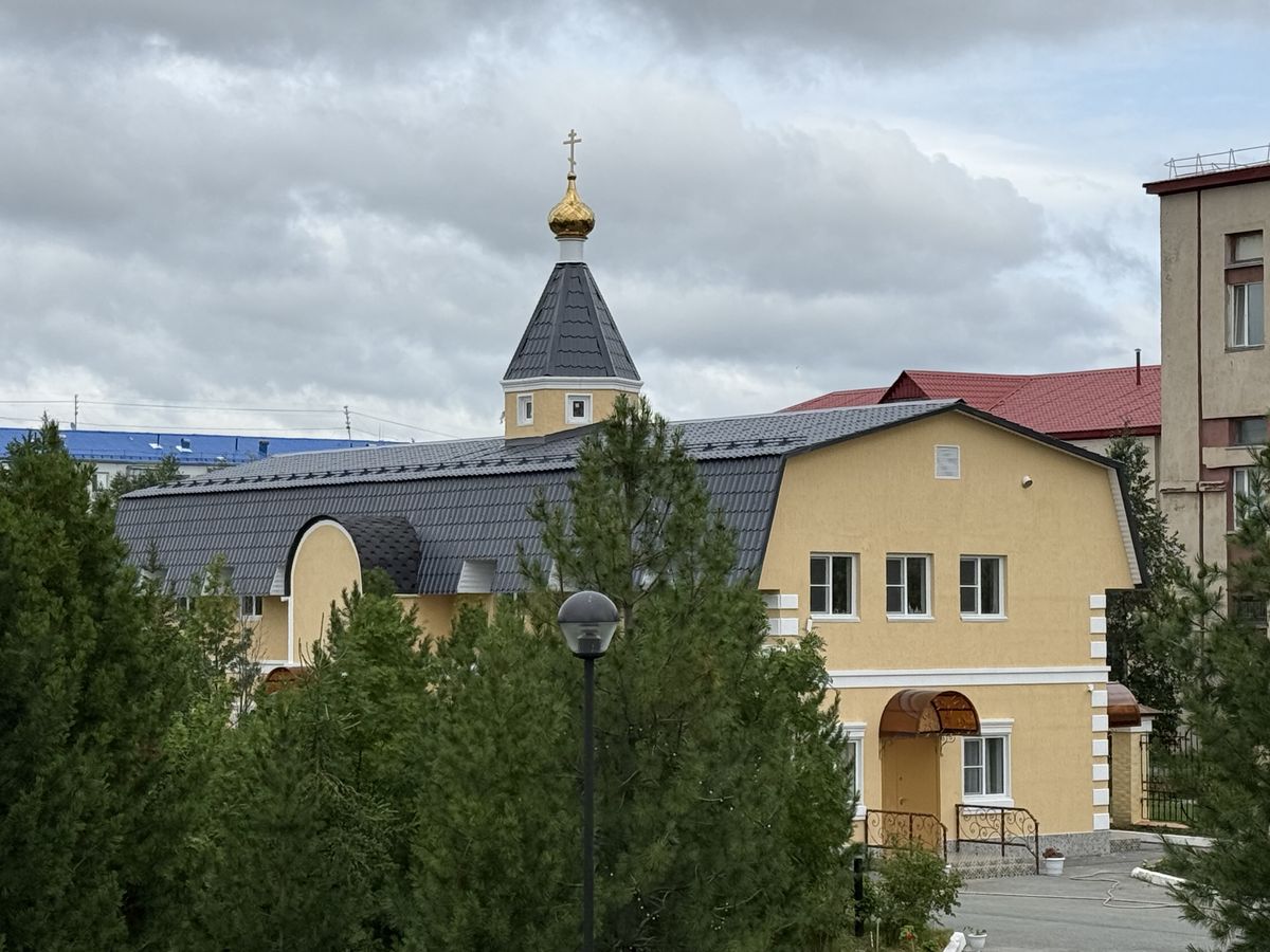 Церковь Николая Чудотворца, Надым (Надымский район и г. Надым, Ямало-Ненецкий автономный округ). дополнительная информация, Приходской дом