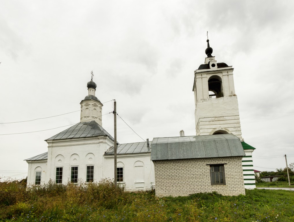 Церковь Успения Пресвятой Богородицы, Виняево (Арзамасский район и г. Арзамас, Нижегородская область). фасады