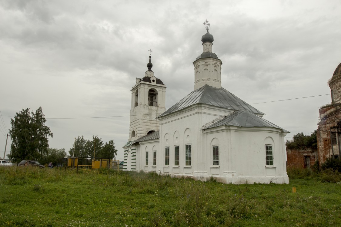 Виняево. Церковь Успения Пресвятой Богородицы. фасады