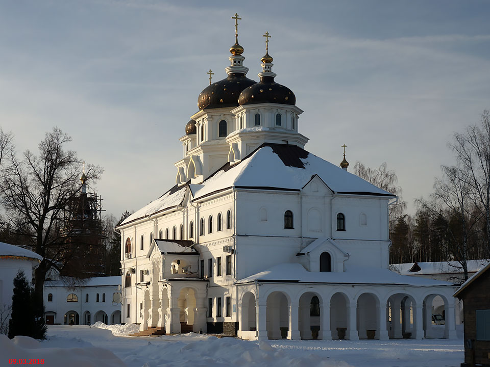 Сольба. Николо-Сольбинский женский монастырь. Церковь Ксении Петербургской. фасады