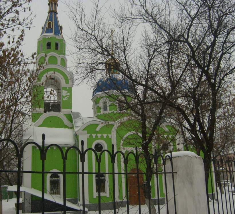 Церковь Серафима Саровского, Луганск (Луганск, город, Украина, Луганская область). фасады